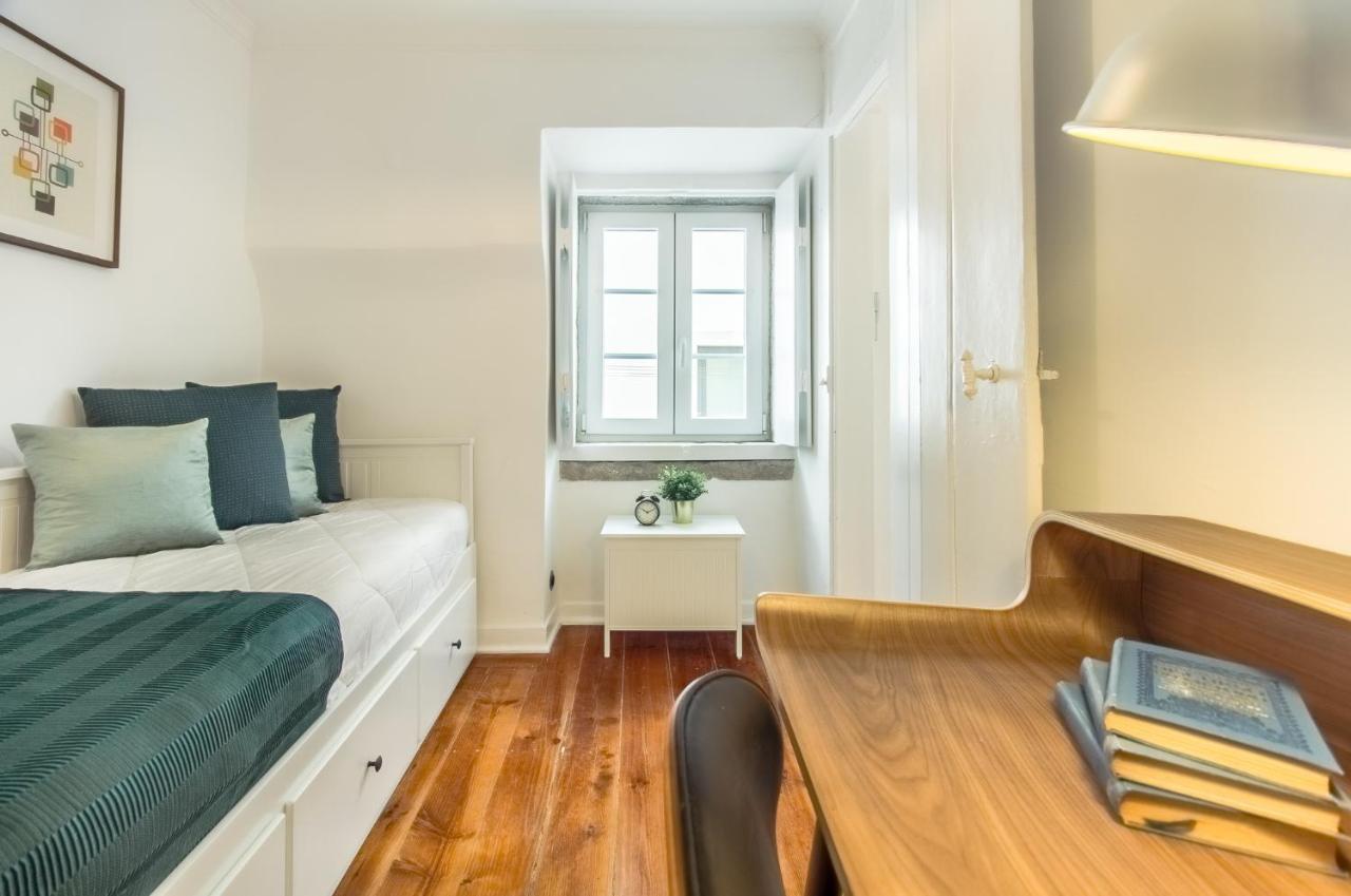 Unique And Stylish Flat In Historic Lisbon Apartment Exterior photo