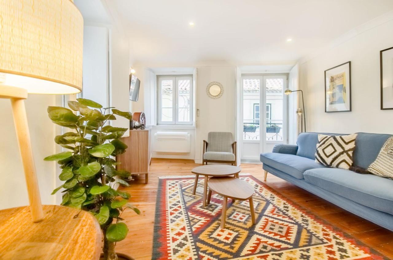 Unique And Stylish Flat In Historic Lisbon Apartment Exterior photo